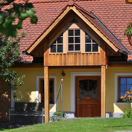 Haus Schoenegger Kitzeck im Sausal Exterior foto